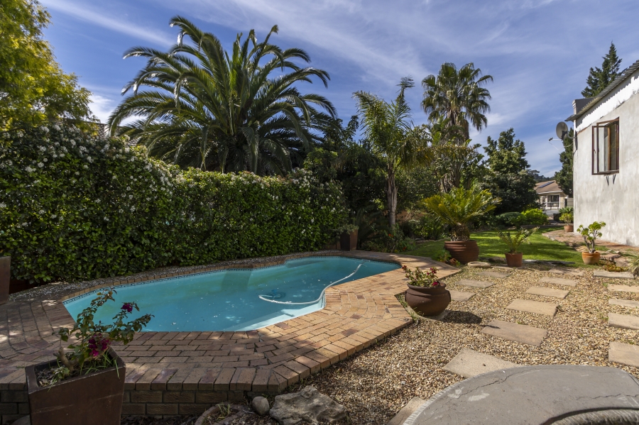 4 Bedroom Property for Sale in Steynsrust Western Cape